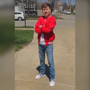 Meet your Posher, Mason